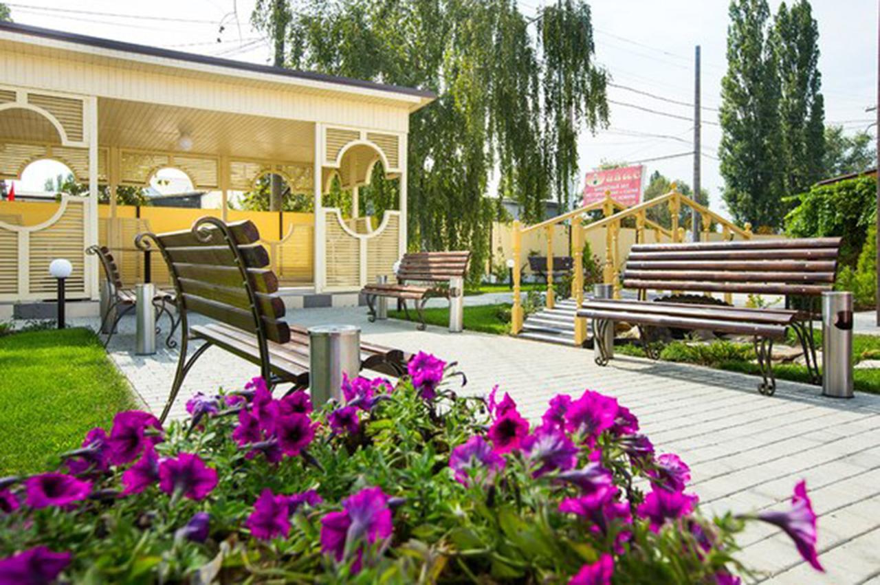 Oasis Hotel Oldenburg Bagian luar foto